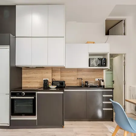 Apartamento Chic For 4 On Champs Elysees Avenue París