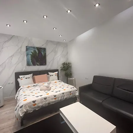 Cosy Champs-elysees - Hala Apartment Paris