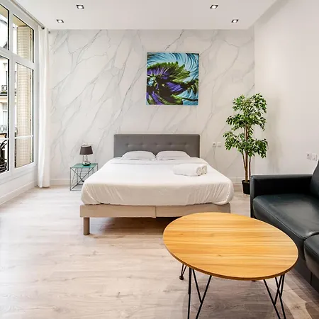 Chic For 4 On Champs Elysees Avenue Appartement